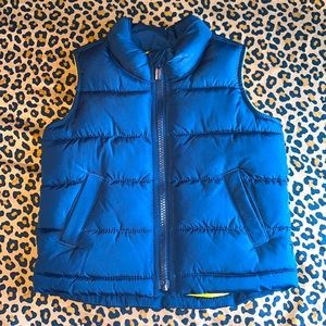 Brand: old navy vest Size: 18-24 m Color:Navy blue